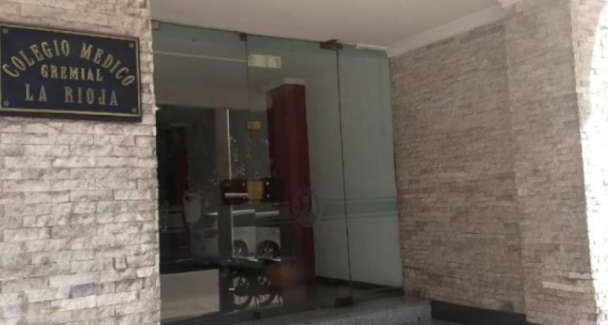 Colegio Médico brindó su apoyo al personal del hospital universitario