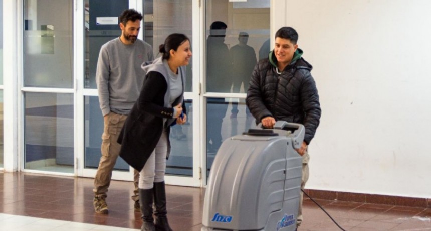 UNLaR continúa recuperando equipamiento que estaba en desuso