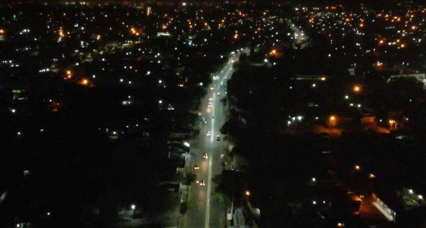 Trabajan en conjunto Gobierno, Municipio y EDELAR para ampliar la red de iluminación en la ciudad capital