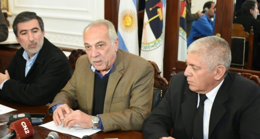 El gobierno provincial calificó las denuncias de Paredes Urquiza a una cuestión electoral