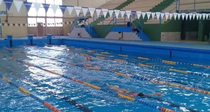 Volvió a funcionar la pileta del Polideportivo Menem