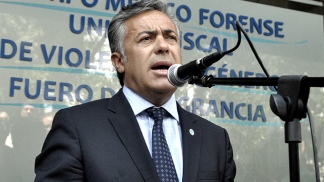 Cornejo encabezó un homenaje a San Martín, en el 169 aniversario de su fallecimiento