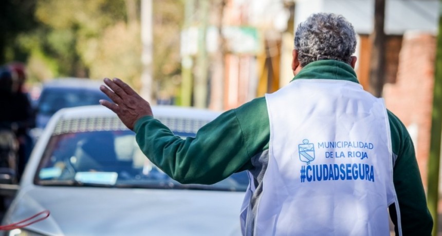 Municipio coopera en los controles de circulación junto al COE