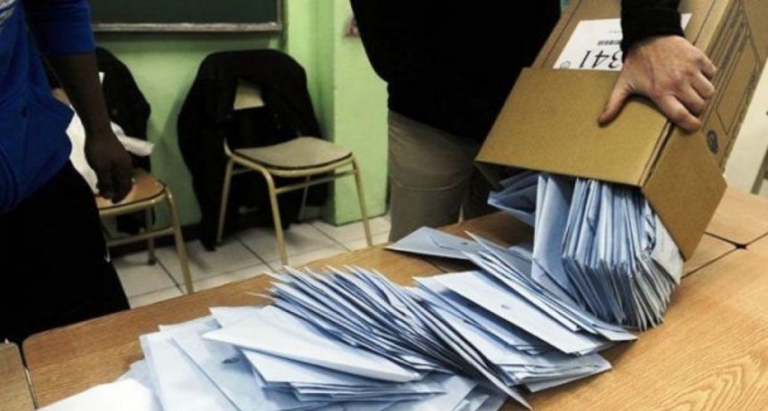 La DINE dio a conocer todos los detalles del sistema de recuento de votos ante los partidos políticos