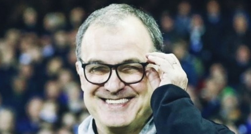  Bielsa renovó contrato con Leeds por una temporada