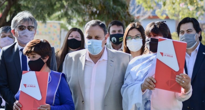 Quintela, en el Dpto San Martin, ratificó su compromiso para garantizar el pan, techo y trabajo en toda La Rioja 