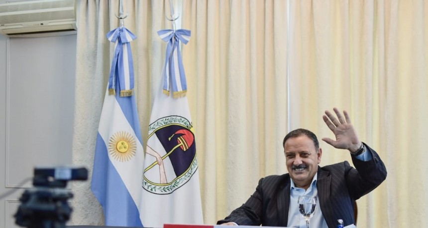 Quintela culminó con la entrega de computadoras en todo el interior de la provincia