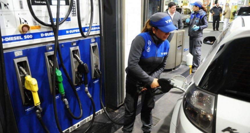  YPF podría anunciar un nuevo aumento en los precios de sus naftas en los próximos días