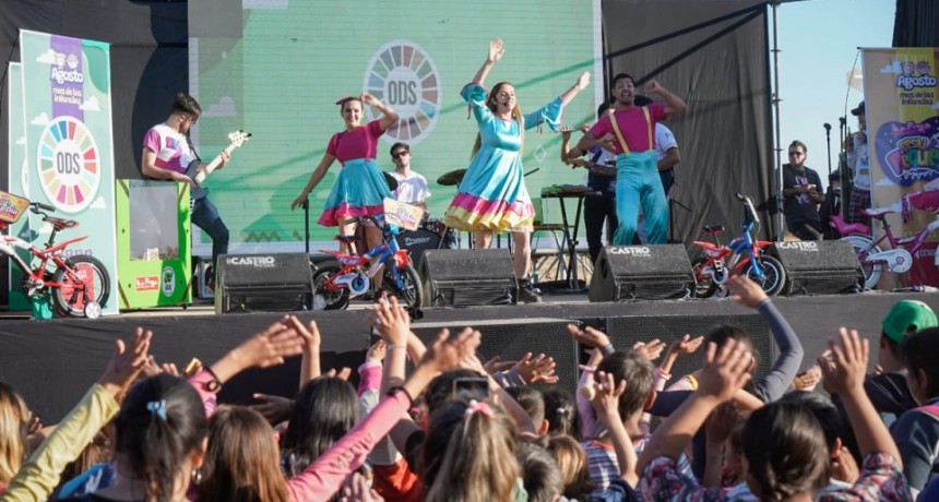 Más de 5000 personas disfrutaron de la primera edición de Festipeques en el Parque Este