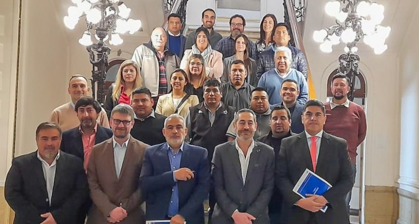 Definen políticas de prevención y seguridad en la explotación de Litio
