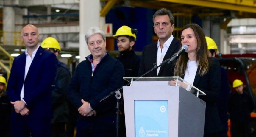 Raverta: “vamos a llegar a las casas de 1.100.000 trabajadores de la Argentina con este refuerzo de 20 mil pesos