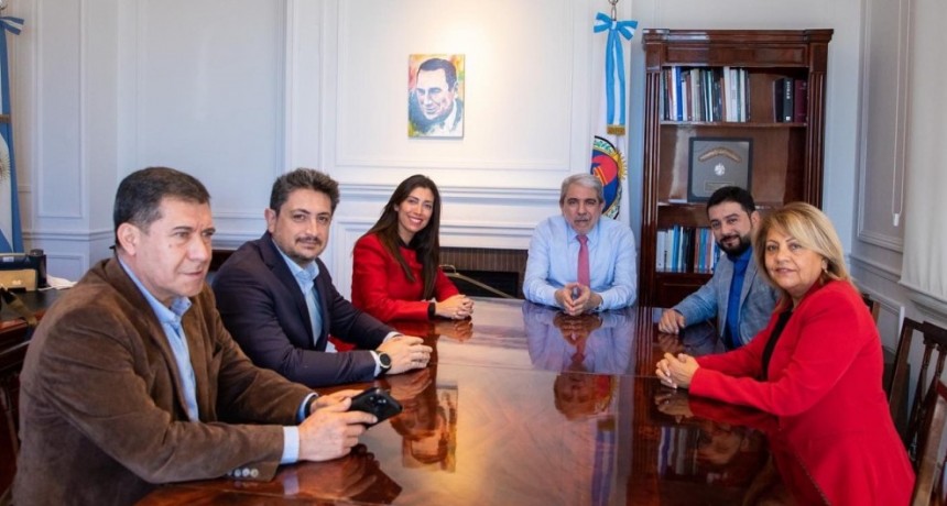 El Ministro de seguridad de Nación Aníbal Fernández recibió a Florencia López  