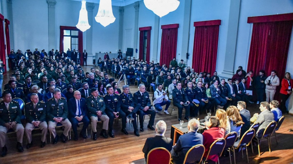  El compromiso de las fuerzas de seguridad será clave para el desarrollo del cannabis en la provincia 