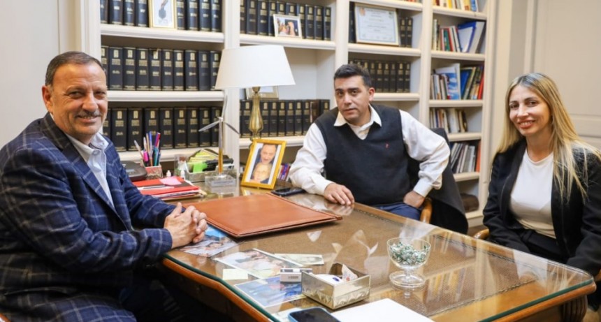 Autoridades del Colegio Médico fueron recibidas por Quintela