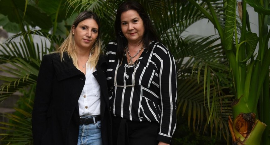 Crean una fundación para ayudar a que las mujeres no pierdan el cabello con las quimioterapias