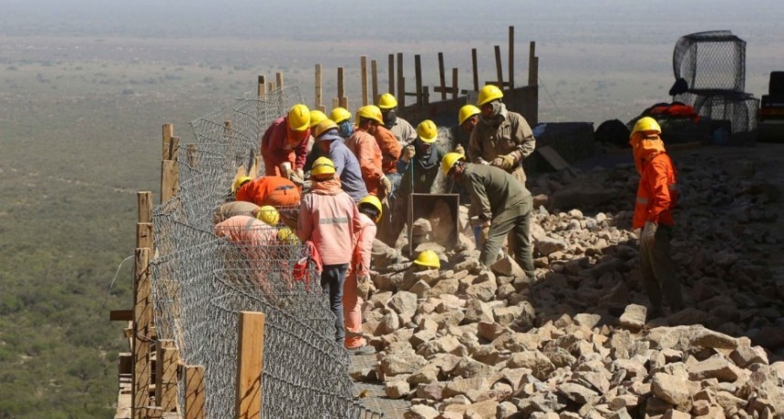 El Gobierno provincial gestionó la continuidad de trabajadores suspendidos en la obra de la Ruta 73
