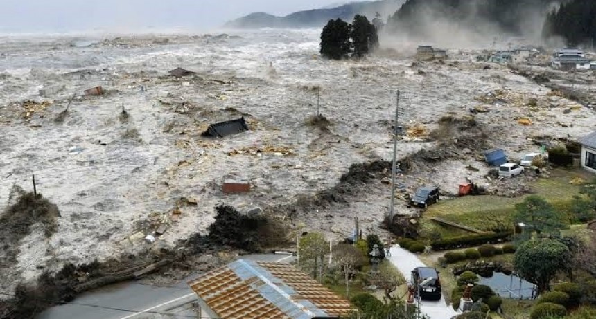  Un terremoto sacude a Japón y activa alerta por tsunami