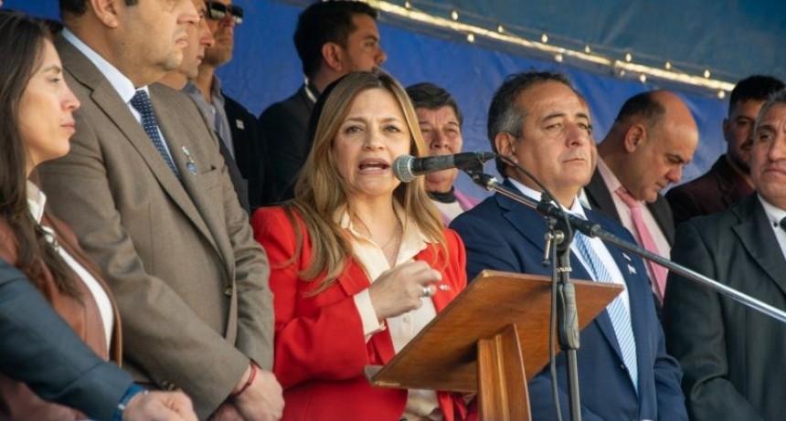 Teresita Madera presidió los actos por un nuevo aniversario del Dpto. Castro Barros