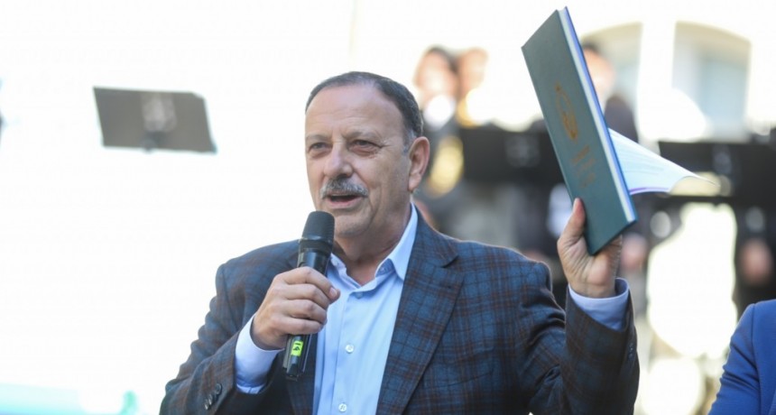 Quintela considera que se puede gobernar con humanidad a Argentina