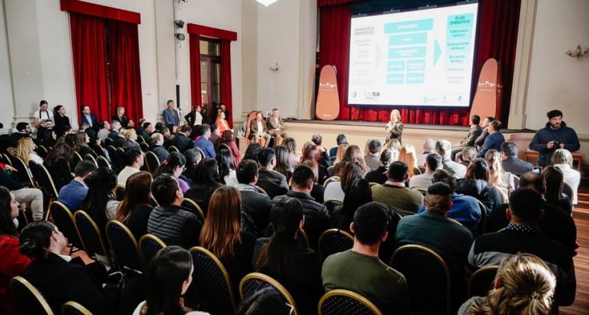 Lanzan el plan estratégico de turismo sustentable e inauguran el observatorio económico de turismo