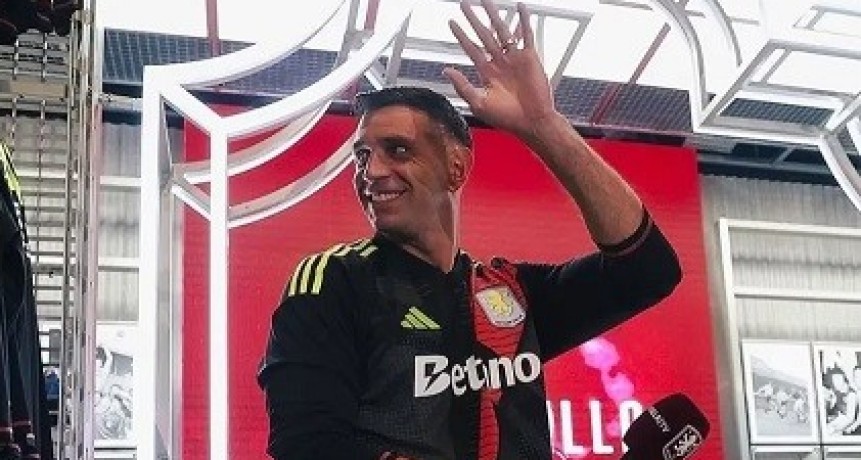 El Dibu Martínez se queda en el Aston Villa por 5 años más 