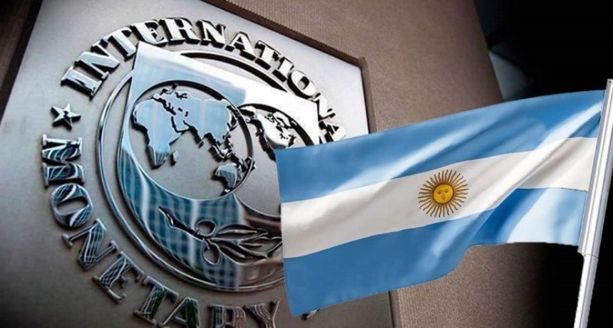 Milei ahora va por los programas sociales