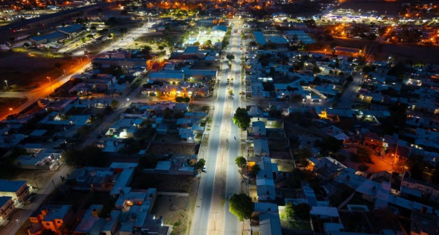 Trabajo conjunto entre Municipio y Provincia permiten iluminar un sector de zona sur