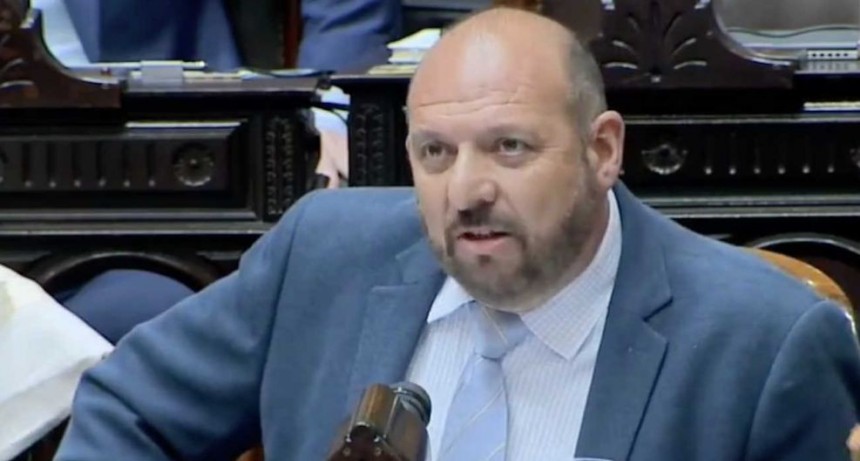 Legislador libertario acusó de 