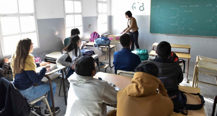 Evaluación Aprender 2019: más de 470 mil estudiantes rendirán en todo el país
