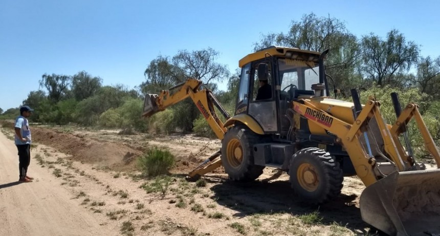 IPALaR construye un nuevo acueducto en General Ocampo