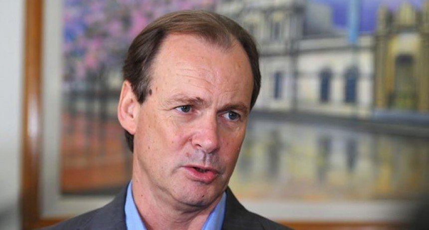  Gustavo Bordet, con coronavirus