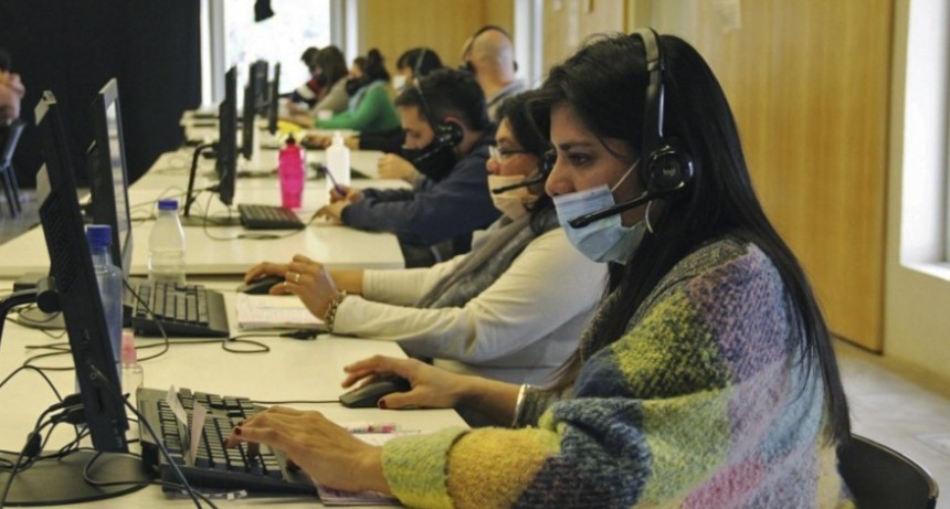 Los 0800 Covid implementados por 12 provincias reciben de 200 a 3.500 llamadas por día