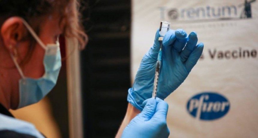 Más de 160 mil dosis de vacunas Pfizer llegaron este miércoles al país