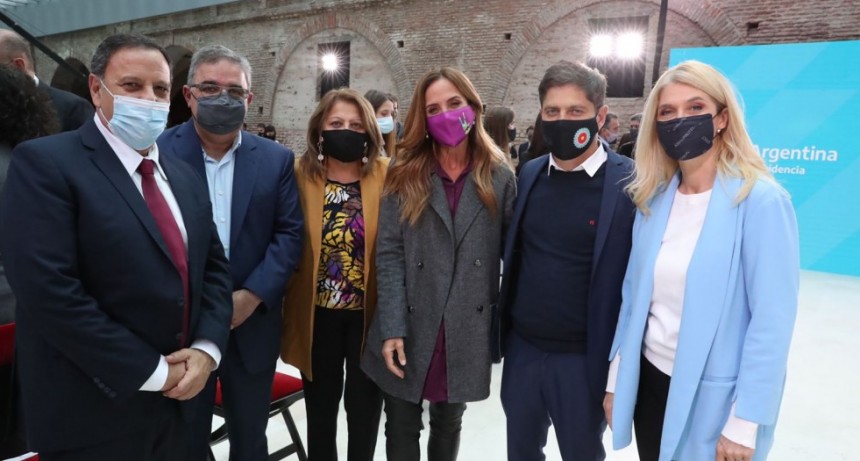  Quintela estuvo presente en la jura de los nuevos ministros del gabinete nacional 