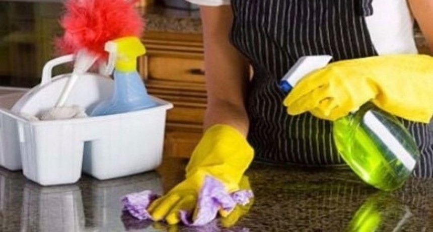 Empleadas de casas particulares cobrarán con aumento en septiembre