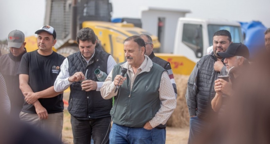 Quintela participó este sábado de la Jornada de Campo donde se expusieron las razas Brangus y Braford