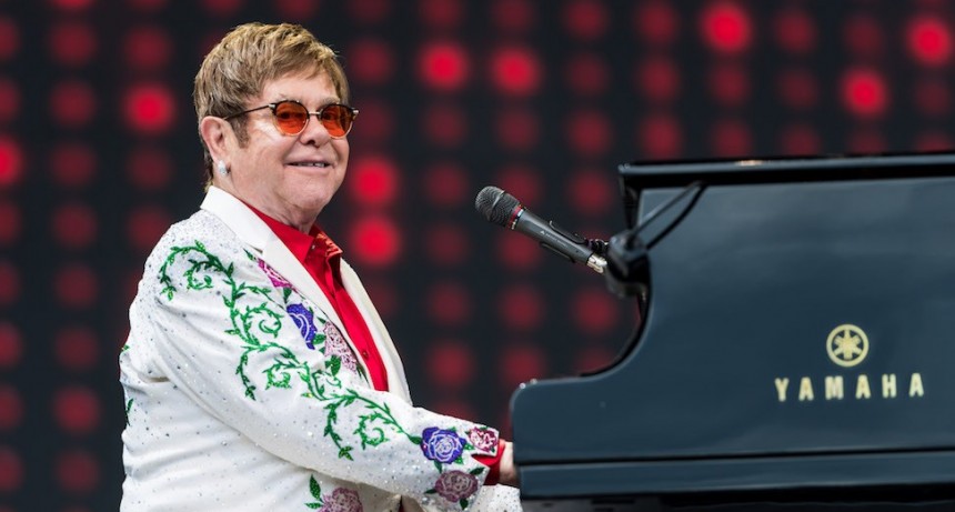 Elton John ofrecerá un show en la Casa Blanca