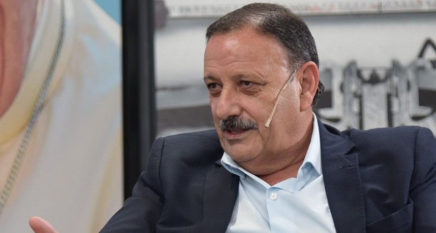 El gobernador Quintela anunció que adelantará el último segmento del aumento para empleados de la APP