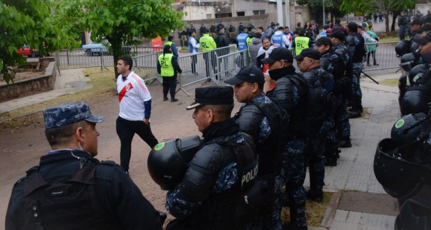  Copa Argentina: el operativo de seguridad en el partido River- Patronato fue un exito
