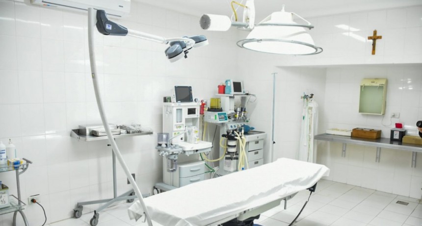 Volvió a funcionar el quirófano del hospital San Nicolás con nuevo equipamiento