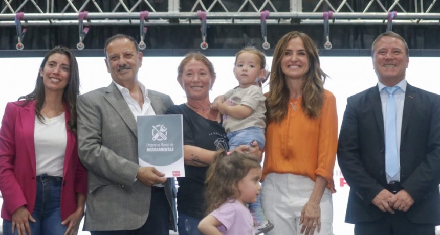 En Chilecito quedó inaugurado un nuevo banco de herramientas para emprendedores