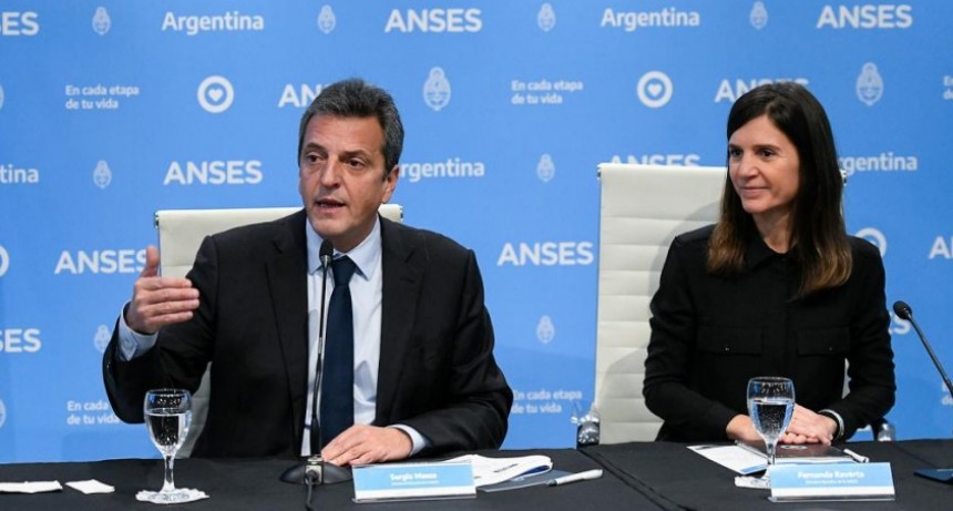 Massa y Raverta anunciaron dos bonos de $47.000 para trabajadores informales
