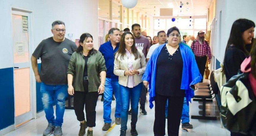 Florencia López visitó la Sede de la UNLaR en Chepes