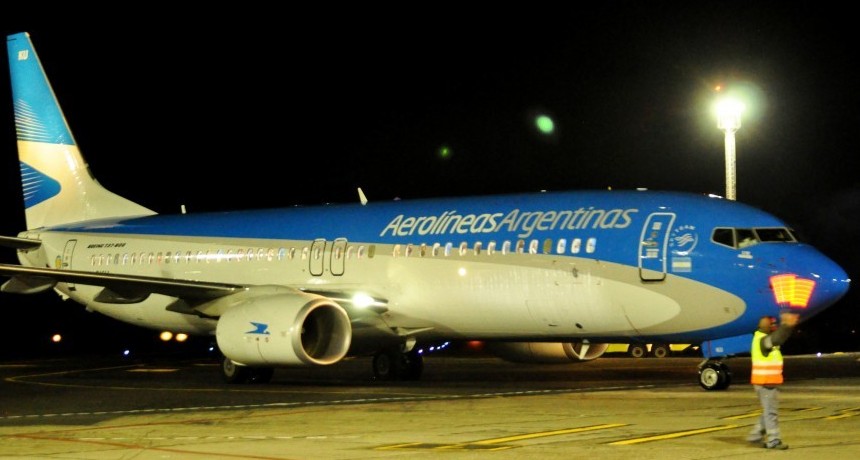 Vuelven los vuelos nocturnos de Aerolíneas y tarifas promocionales