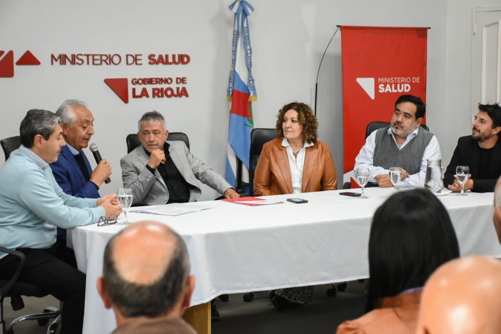 La Provincia y la Capital impulsan la obra del CAPS “Nancy Gallegos”