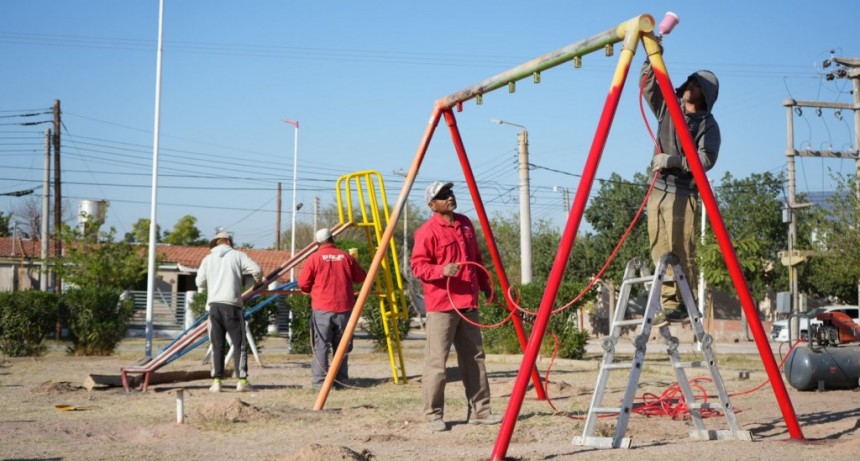 Renovaron la plazoleta del Barrio Municipal