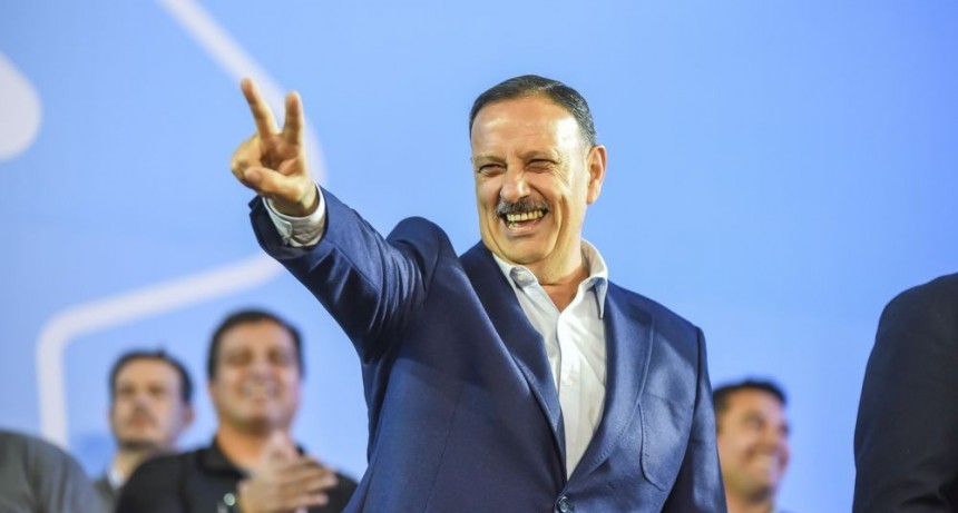 Quintela y varios gobernadores celebraron la victoria de Fuerza Patria