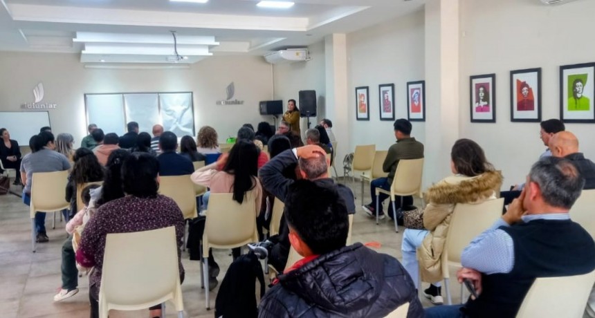 Vecinos del loteo SIDIUNLaR pidieron la intervención del municipio ante el incumplimiento de la firma Credilotes