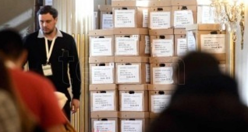 Arranca el escrutinio definitivo, que demorará diez días