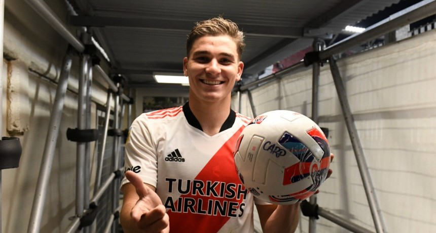 Con un brillante Julián Álvarez, River venció a San Lorenzo